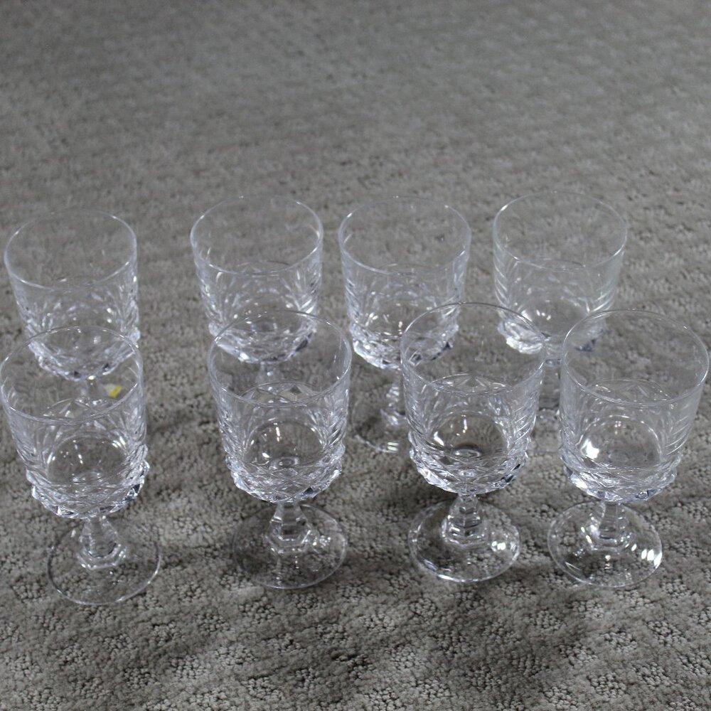 J G. Durand Set of 8 Cristal d' Arques St Germain n4 Crystal Wine Glasses 5 Oz